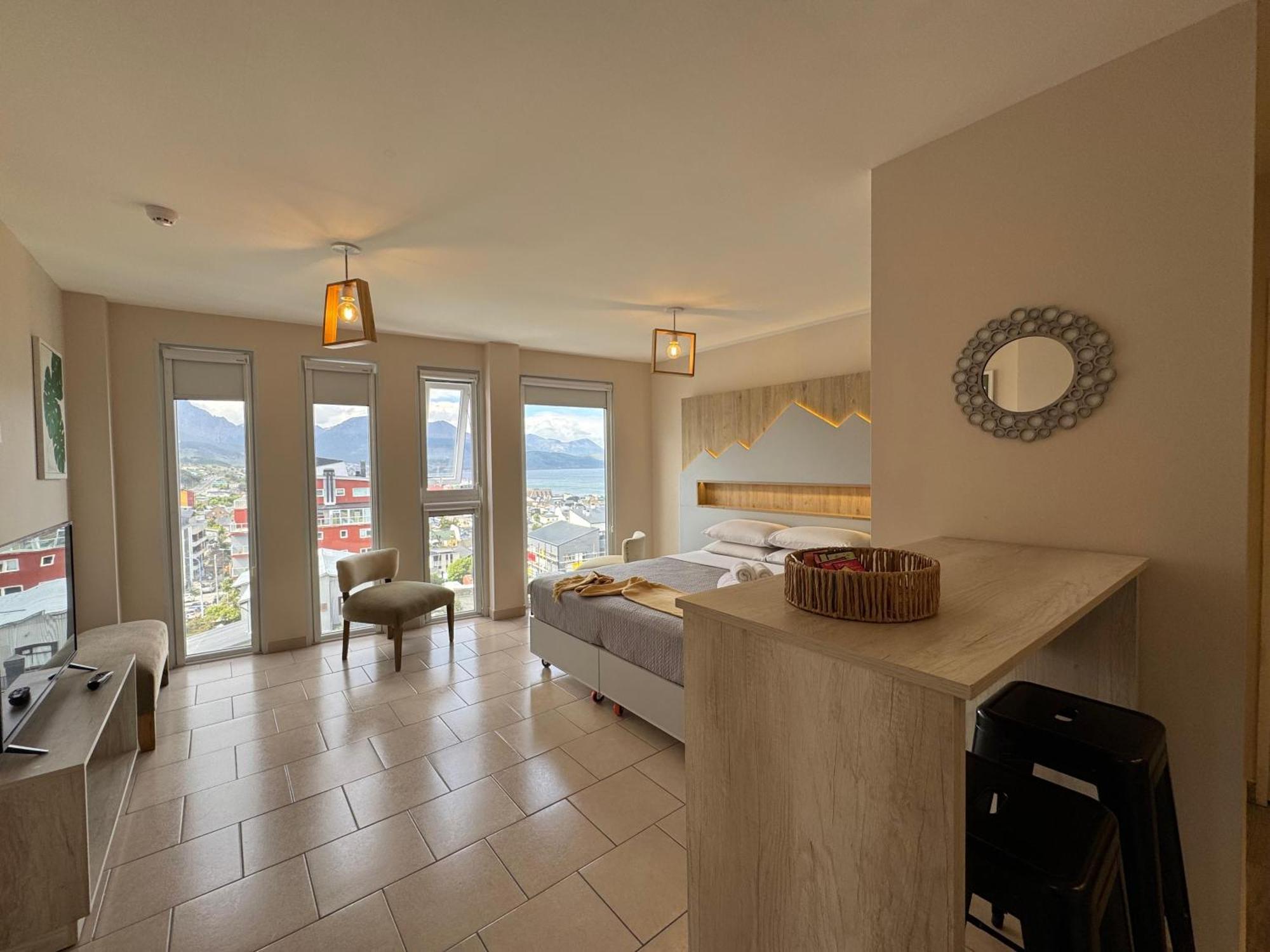 Apartment Infinity View Pent House I *